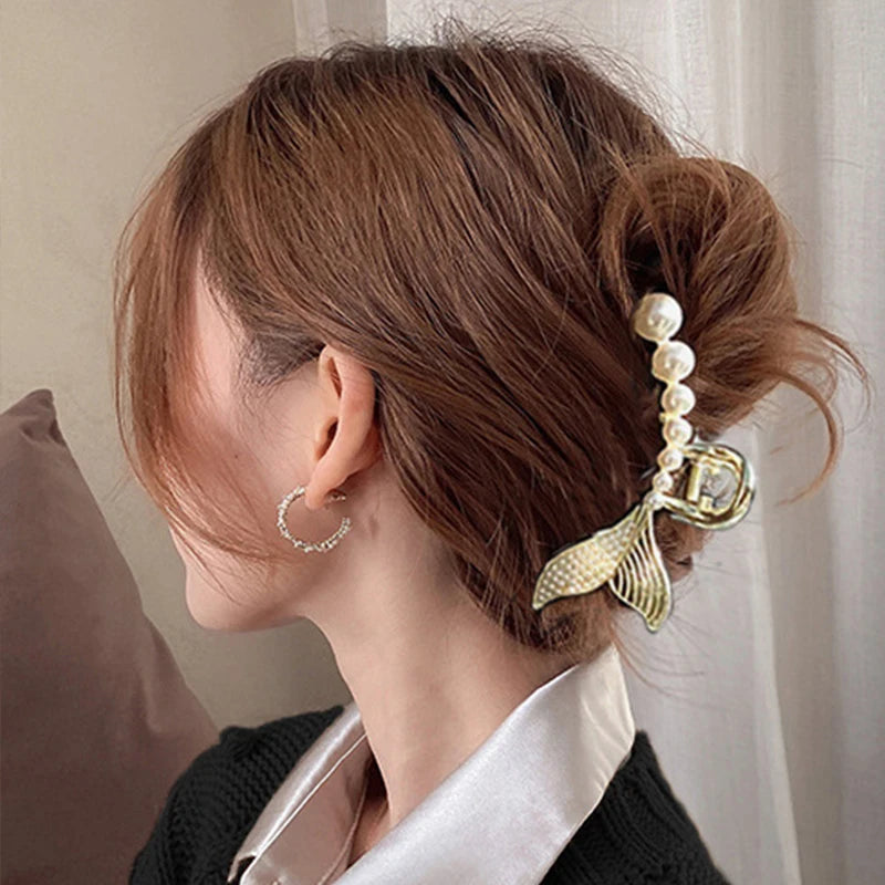 Elegant Imitation Pearl Hairpins Korean Geometric Hair Claws for Women Shark Clip Back Head Hair Clip Barrettes Hair Accessories
