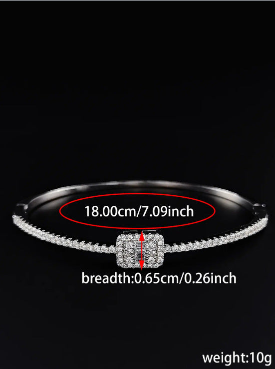 European and American Style Bracelets, Elegant and Eco-Friendly Bracelets, Wish E-Commerce Hot-Selling New Rectangular Bracelets for Women S8058