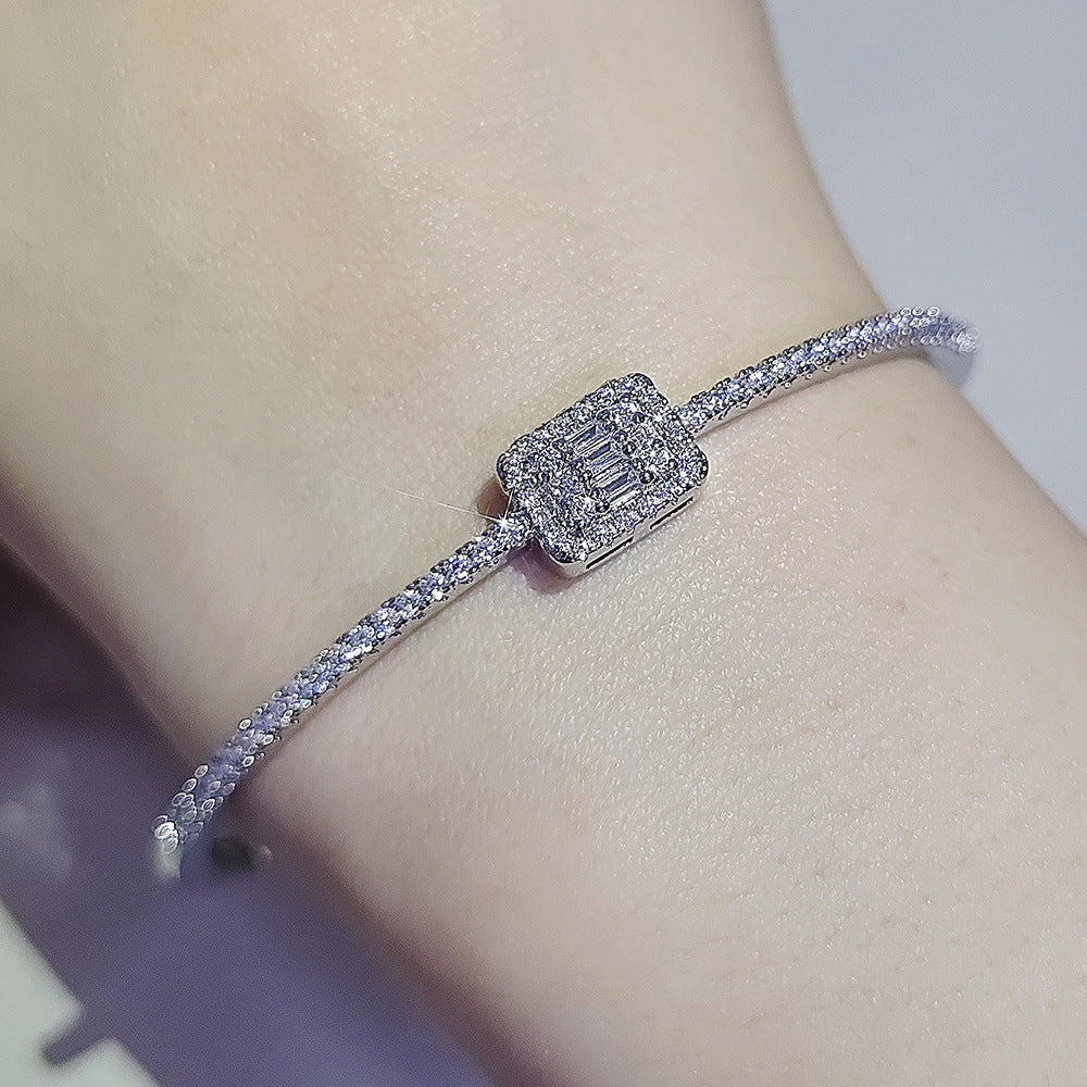 European and American Style Bracelets, Elegant and Eco-Friendly Bracelets, Wish E-Commerce Hot-Selling New Rectangular Bracelets for Women S8058