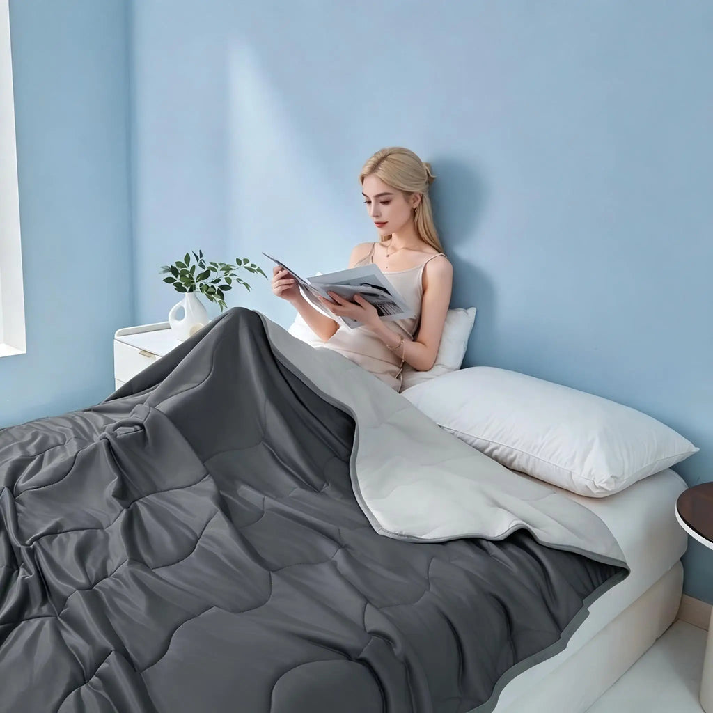 Hot Selling Summer New Arrival Cooling & Silky Summer Quilt, Bed Blanket, Air Conditioner Comforter