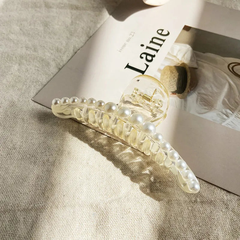 Elegant Imitation Pearl Hairpins Korean Geometric Hair Claws for Women Shark Clip Back Head Hair Clip Barrettes Hair Accessories