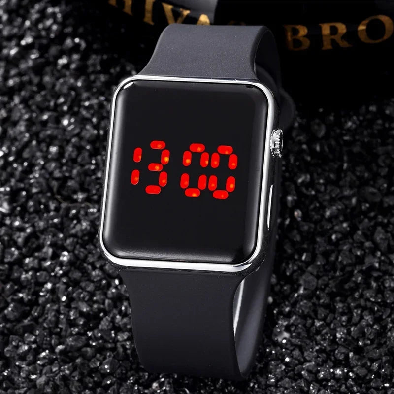 Fashion Digital Watches For Women Men Simple Square Sports LED Wristwatches Silicone Strap Casual Electronic Clock Reloj Hombre
