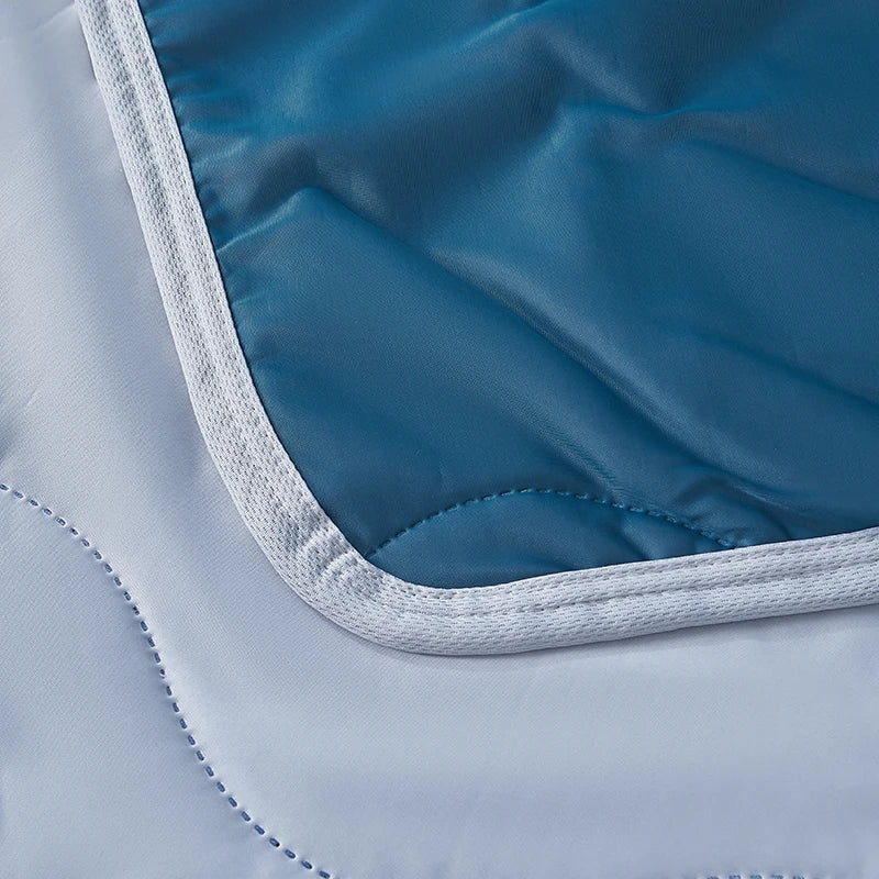 Hot Selling Summer New Arrival Cooling & Silky Summer Quilt, Bed Blanket, Air Conditioner Comforter