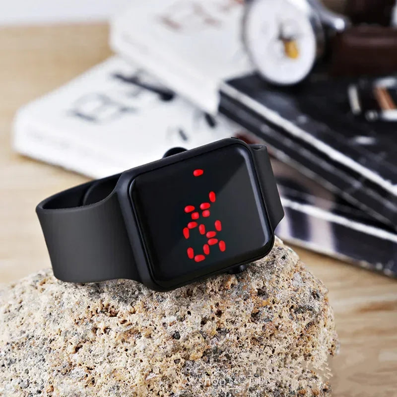 Fashion Digital Watches For Women Men Simple Square Sports LED Wristwatches Silicone Strap Casual Electronic Clock Reloj Hombre