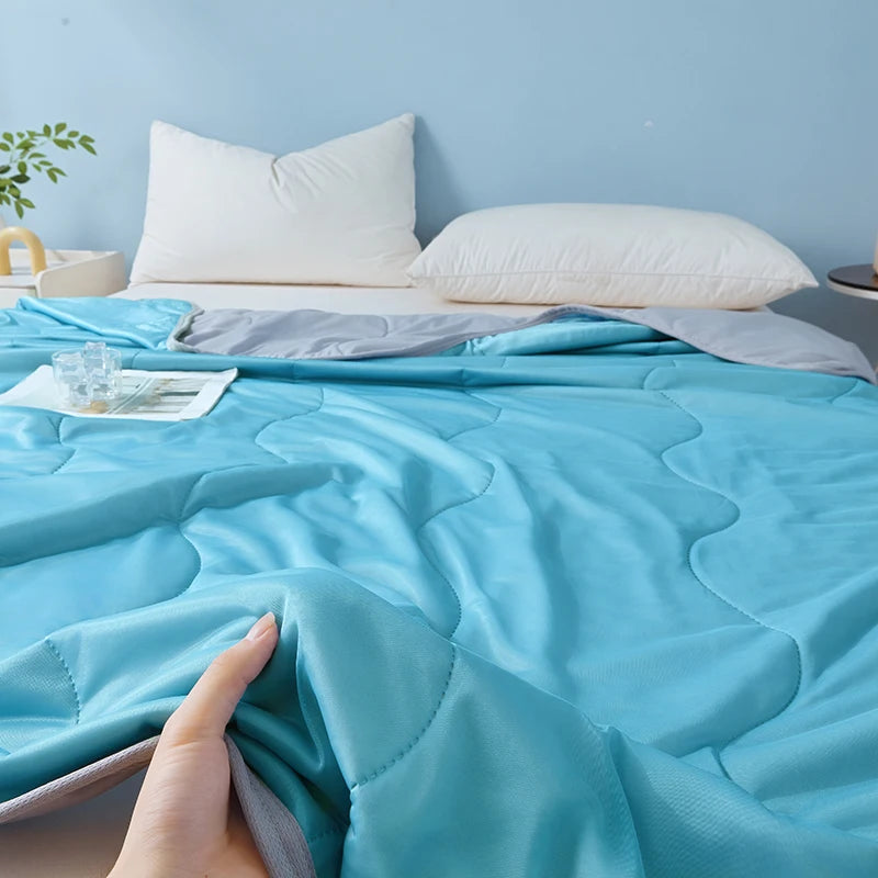 Hot Selling Summer New Arrival Cooling & Silky Summer Quilt, Bed Blanket, Air Conditioner Comforter
